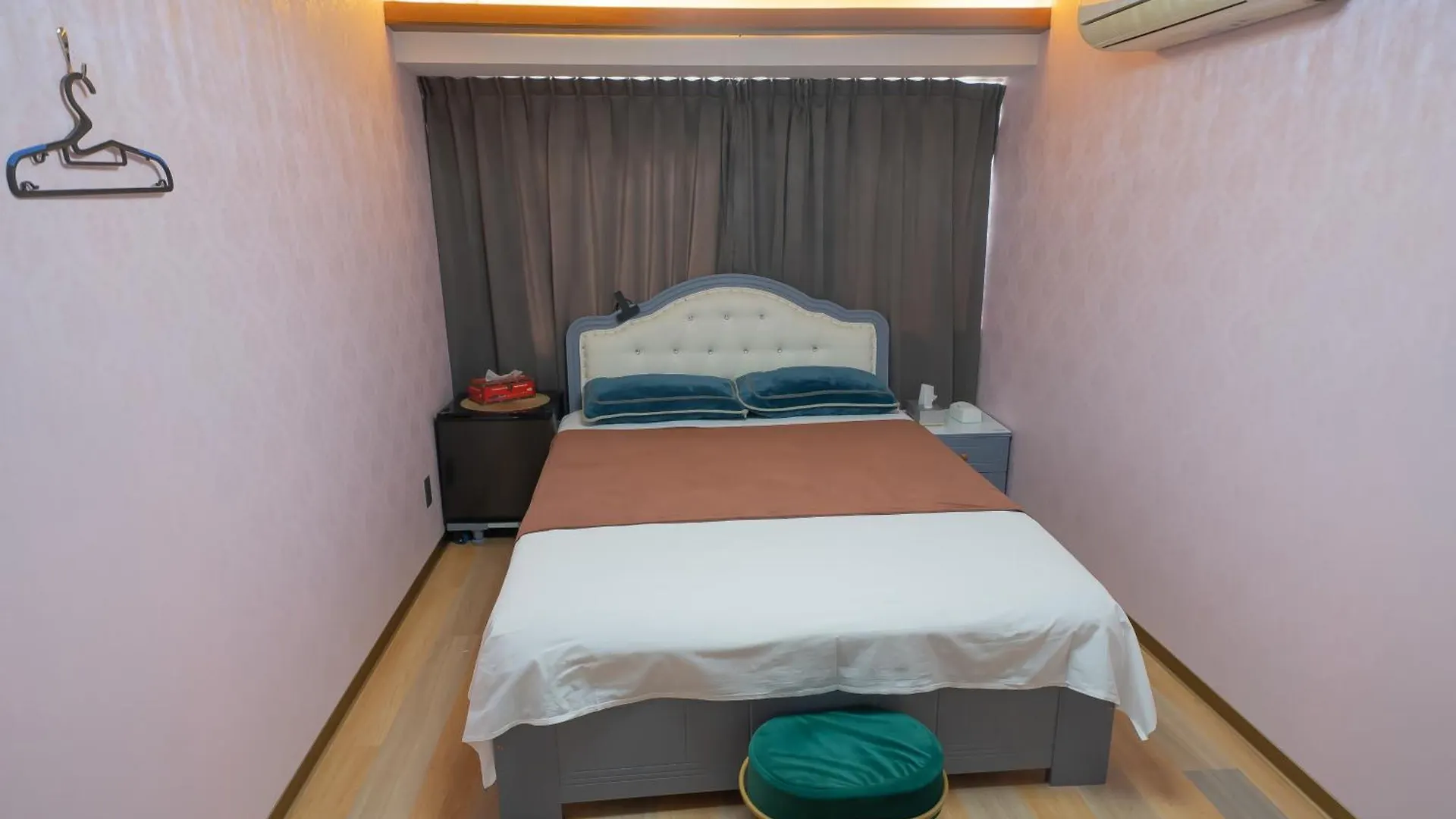 Akarenga House Aparthotel Tokyo Japan