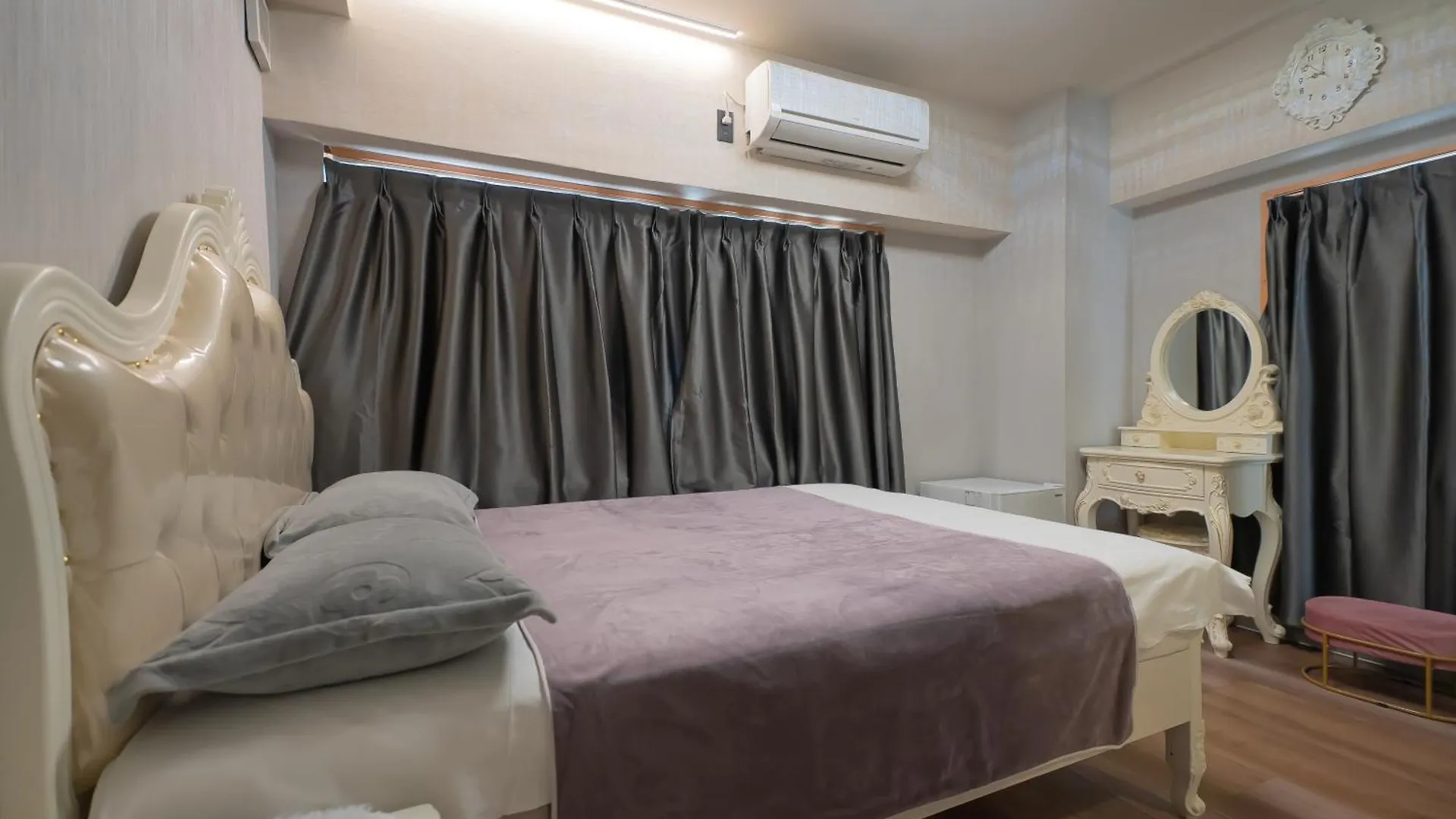 Akarenga House Aparthotel Tokyo Japan