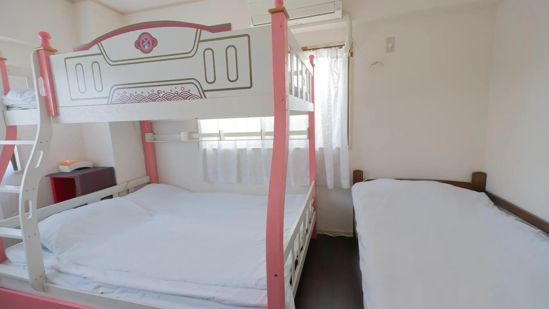 Akarenga House Aparthotel Tokyo